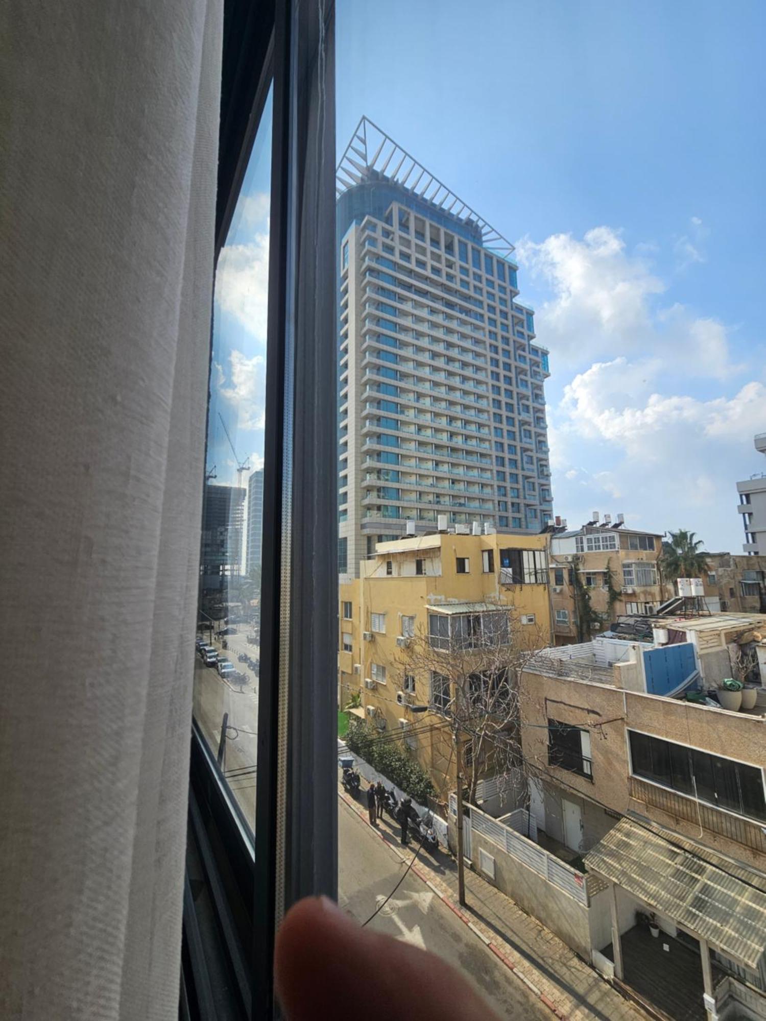 Hayarkon 24 Beach Apartment Tlv เทลอาวีฟ ภายนอก รูปภาพ