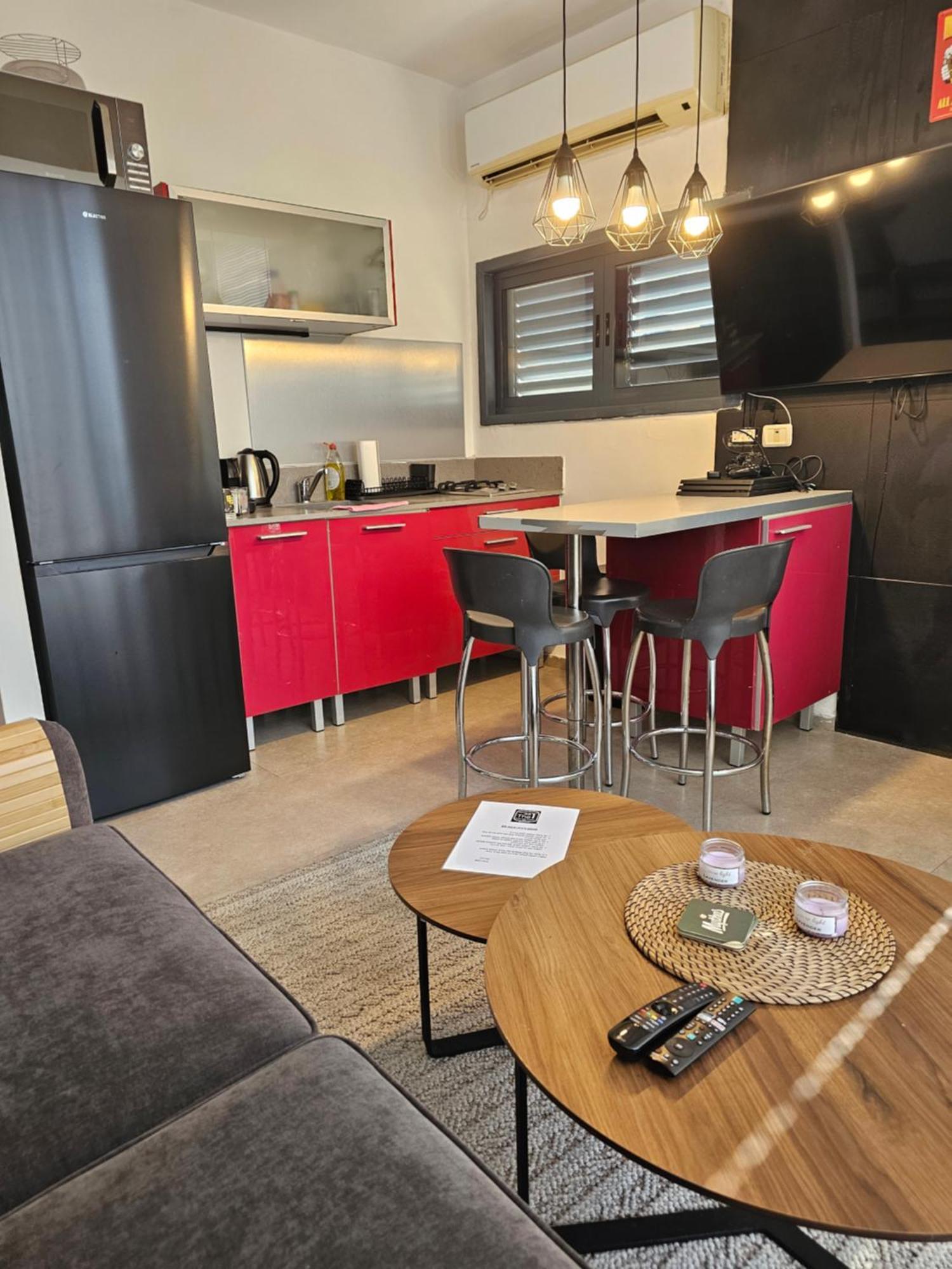 Hayarkon 24 Beach Apartment Tlv เทลอาวีฟ ภายนอก รูปภาพ